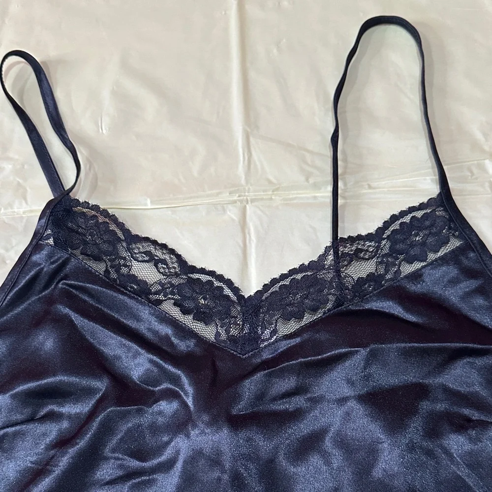 Adore Me Elegant Black Satin Camisole size small - Picture 4 of 6